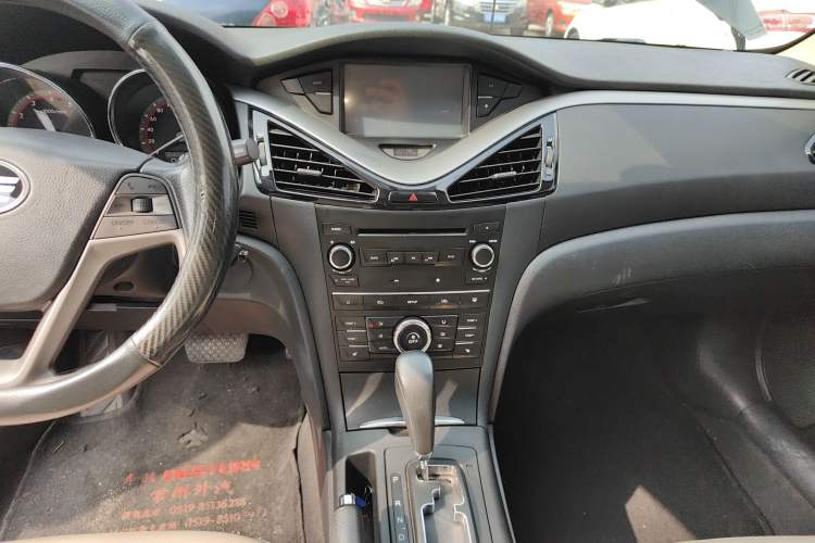 Used Bestune B70 2014 2.0L automatic luxury version