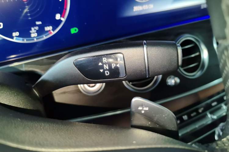 Used Mercedes-Benz E-Class 2019 E 260 L