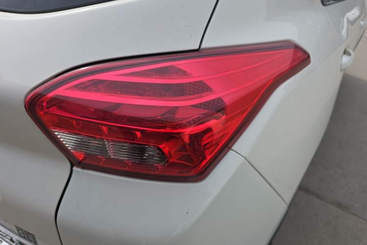 Used BAIC Senova X35 2016 1.5L Manual Luxury Edition
