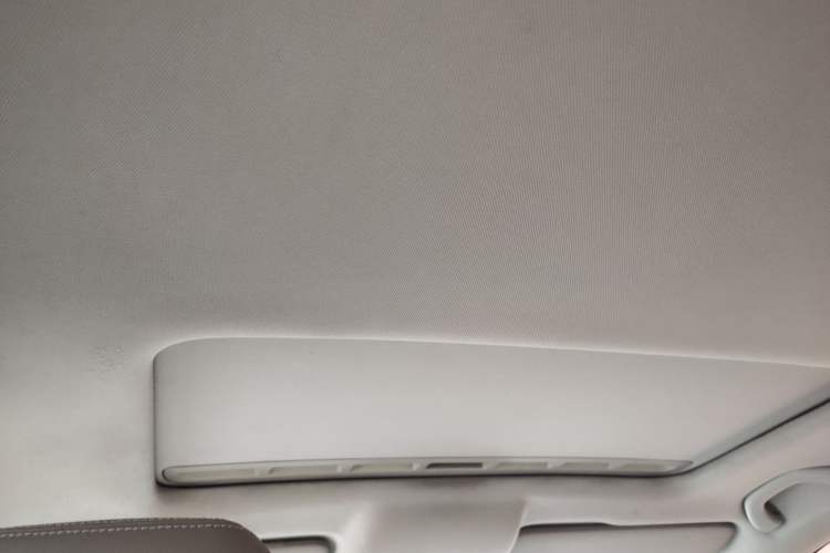 Used Volkswagen Santana 2013 1.6L Automatic Comfort Edition