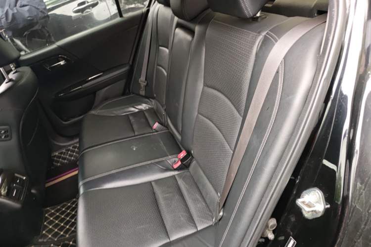 Used Honda Accord 2014 2.4L EXN Luxury Navigation Edition