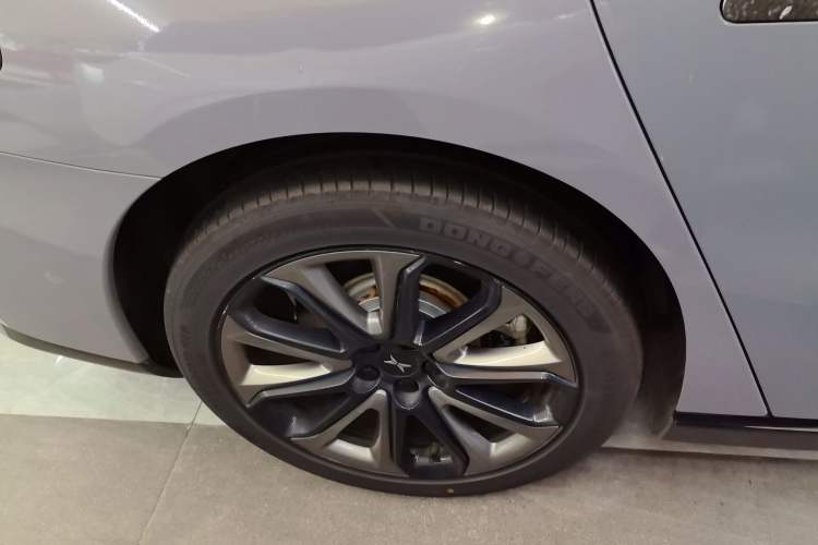 Used XPeng P7 2021 480E Exterior 5