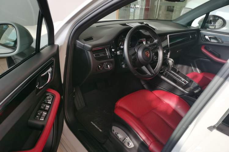 Used Porsche Macan 2022 Macan 2.0T