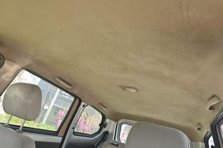 Used Wuling Hongguang 2014 1.5L Base Version
