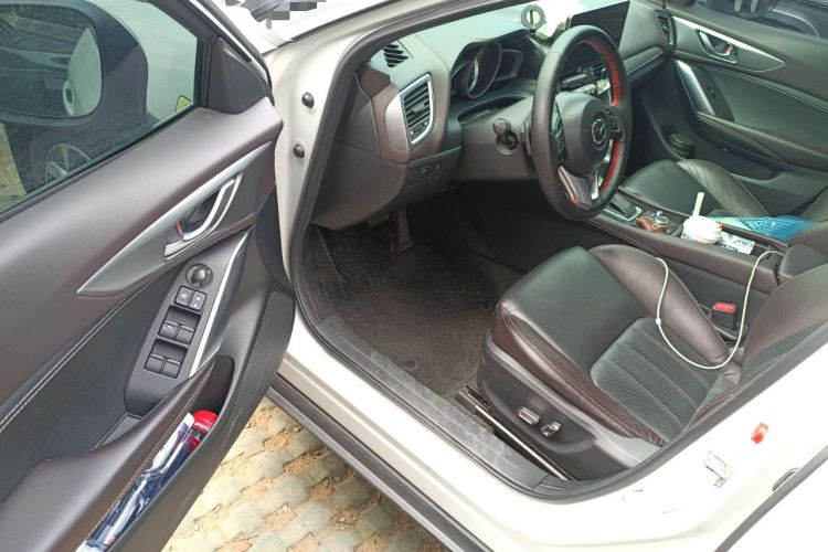 Used Mazda CX-4 2016 2.5L Automatic 4x4 Sky Blue Passion Edition