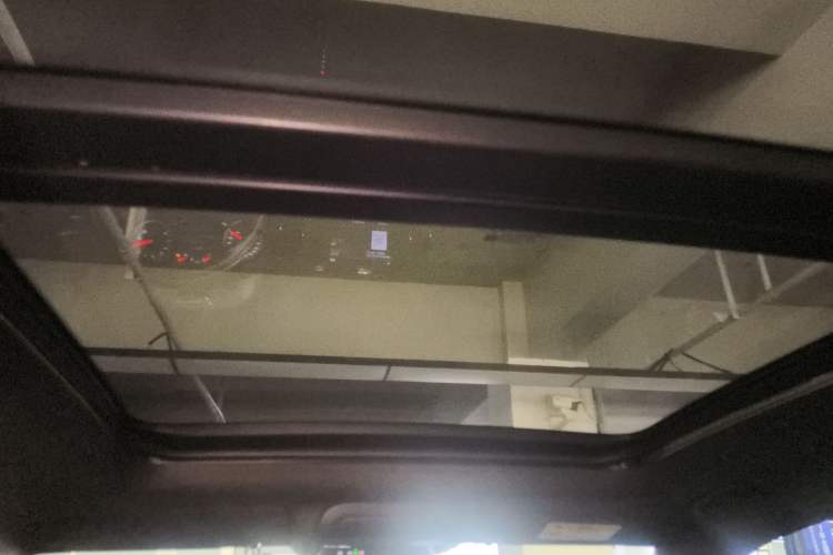 Used Chevrolet Equinox 2021 550T RS Four-Wheel Drive Intelligent Boundary-Pushing Edition Headliner