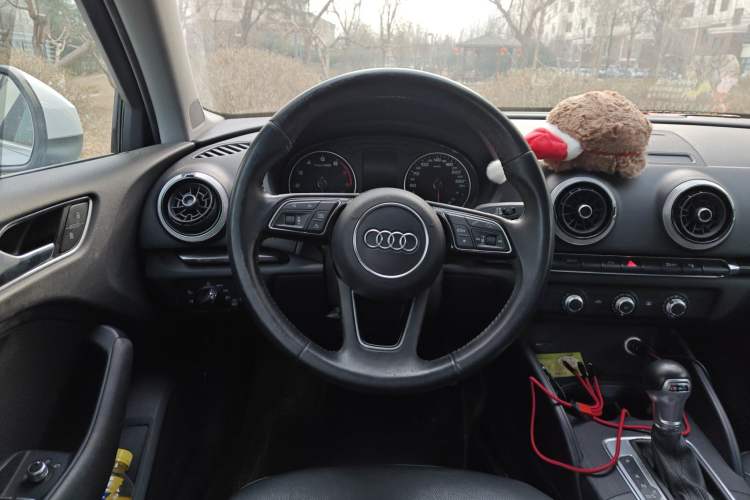 Used Audi A3 2017 Limousine 35 TFSI Fashion Model