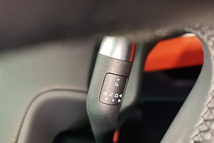 Used Li Auto L8 2023 Pro Model
