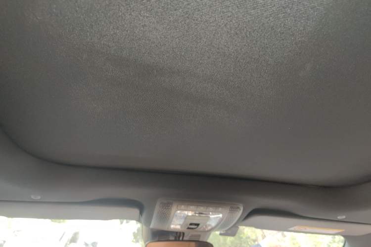 Used Mercedes-Benz GLB 2023 Refreshed GLB 200 Dynamic Edition Headliner