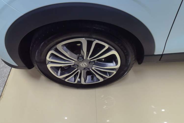 Used Leapmotor T03 2025 403 Comfort Edition Left Front Wheel Hub