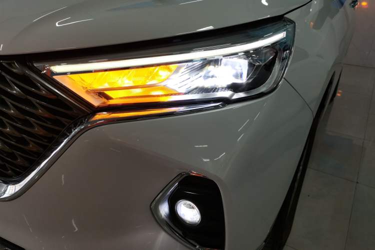 Used Haval M6 2021 PLUS 1.5T DCT Luxury Smart Connectivity Model