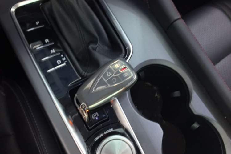 Used CHANGAN CS75 PLUS 2022 Classic Edition 1.5T Automatic Pioneer Model
