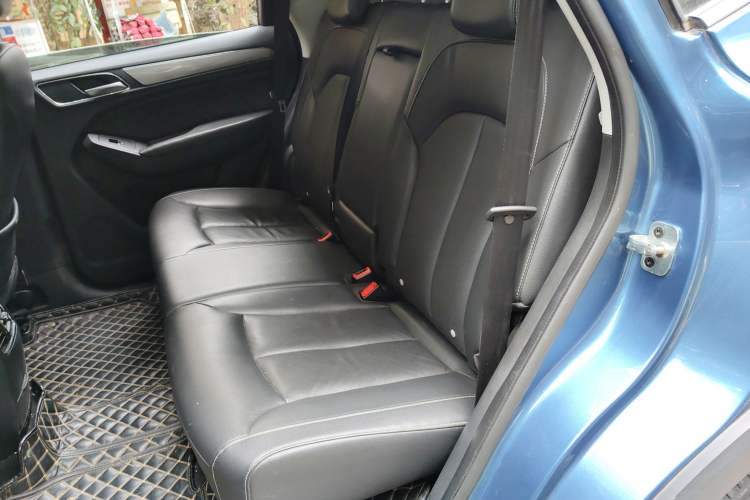 Used Roewe RX5 2016 30T Two-Wheel Drive Automatic Internet Smart Edition