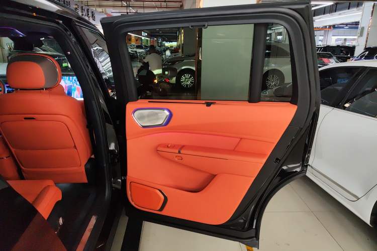 Used Lynk & Co 900 2025 1.5T Ultra