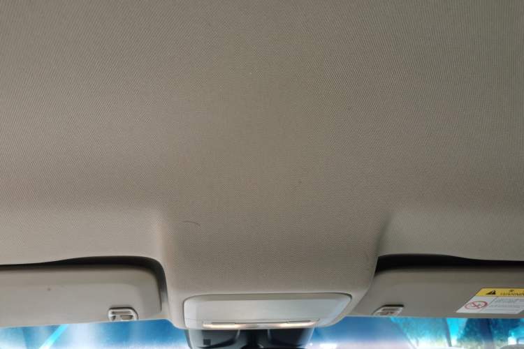 Used Chevrolet Cruze 2015 1.5L Classic SL MT Headliner