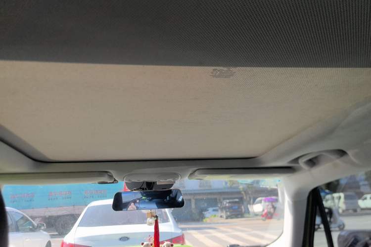 Used Jeep Renegade 2017 180T Automatic High-Energy Version
