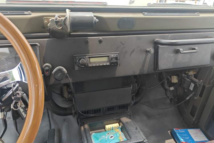 Used BAW 212 Classic 2018 2.0L triangular door Audio And AC Panel