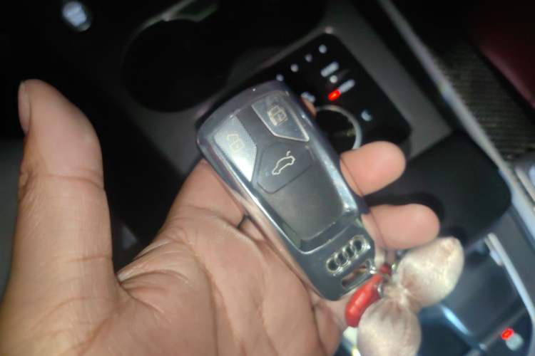 Used Audi A4L 2018 30th Anniversary Edition 40 TFSI Trendy Model