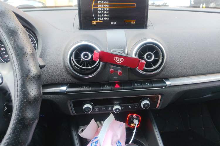 Used Audi A3 2015 Sportback 35 TFSI Millionth Anniversary Comfort Model Audio And AC Panel