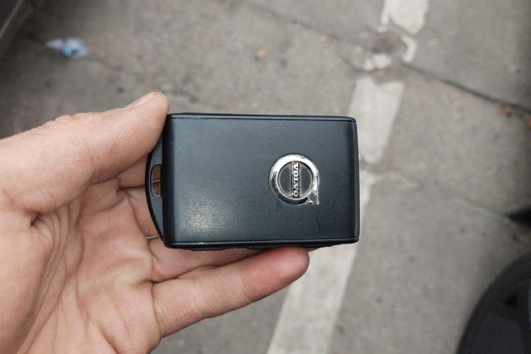 Used Volvo XC60 2021 T5 4x4 Smart Luxury Edition