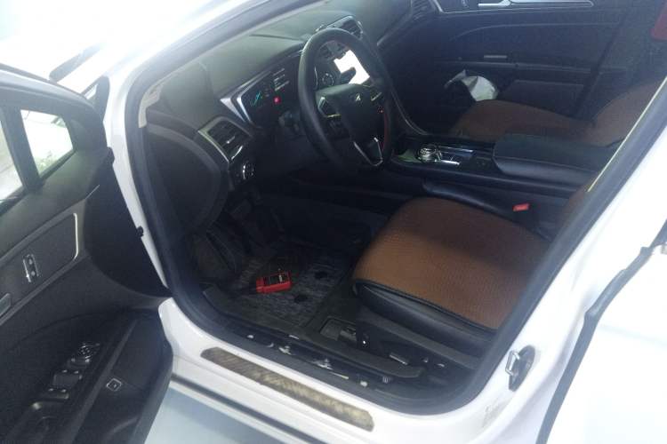 Used Ford Mondeo New Energy 2018 2.0 PHEV Smart-Controlled Fashion Edition China VI Standard