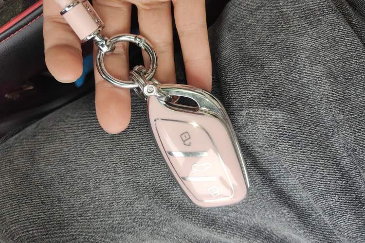 Used MG 6 2020 1.5T Automatic Trophy Luxury Edition Vehicle Key