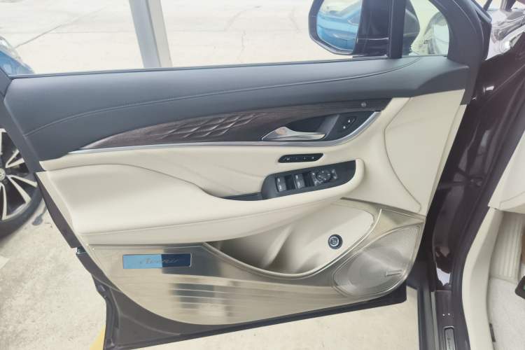 Used Buick Enclave 2020 28T All-Wheel Drive Avenir
