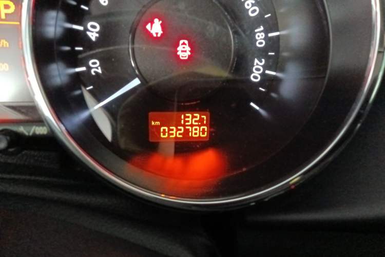 Used Peugeot 3008 2013 2.0L Automatic Classic Edition