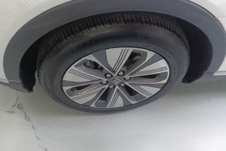 Used Buick E4 2023 Deluxe Edition