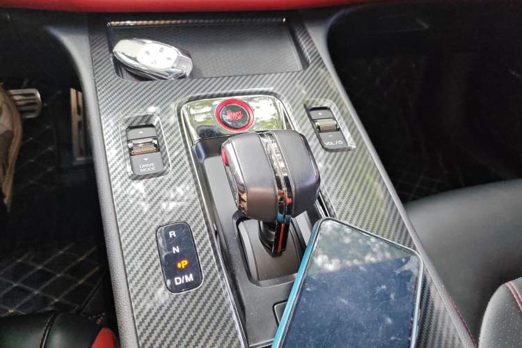 Used GAC Trumpchi EMPOW 2021 270T DCT J15 Version Gear Lever