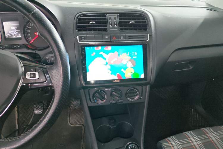 Used Volkswagen Polo 2018 1.5L Manual Drive-Comfort Model