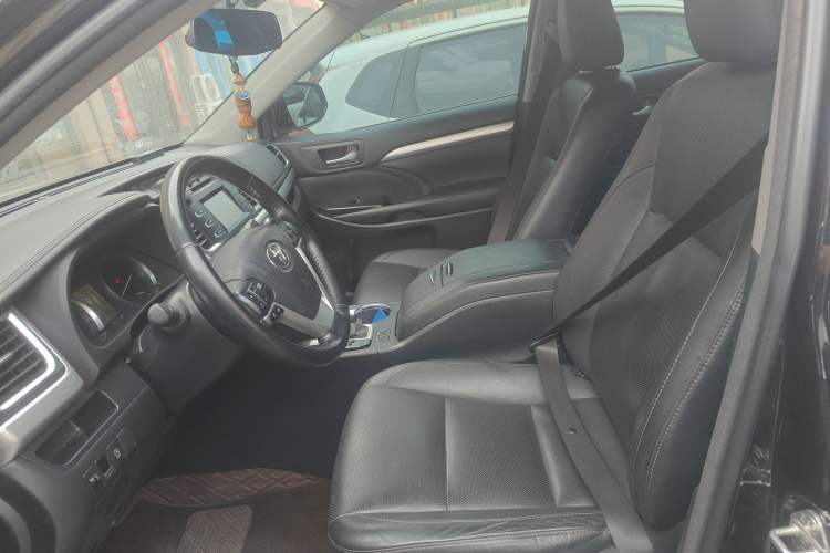 Used Toyota Highlander 2017 2.0T Four-Wheel Drive Luxury Edition 7 Seats
