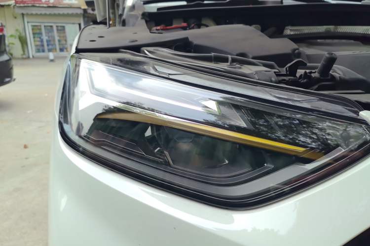 Used Audi Q5L 2021 40 TFSI Fashion Dynamic Model
