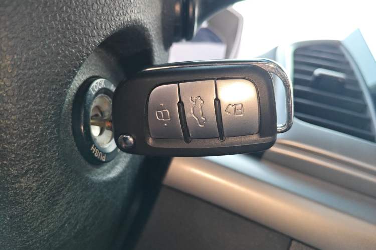 Used JAC Group Refine S3 2014 1.5L Manual Luxury Model
