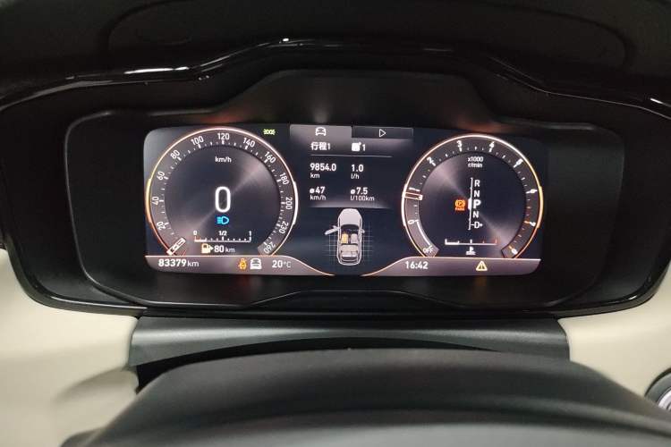 Used Lynk & Co 02 2022 2.0T DCT Shine Pro Instrument Cluster