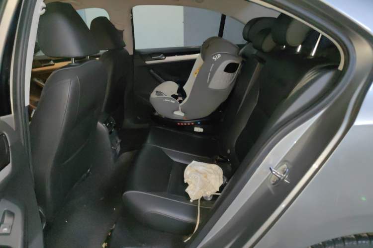 Used Volkswagen Sagitar 2017 1.6L Automatic Comfort Model Left Rear Seat