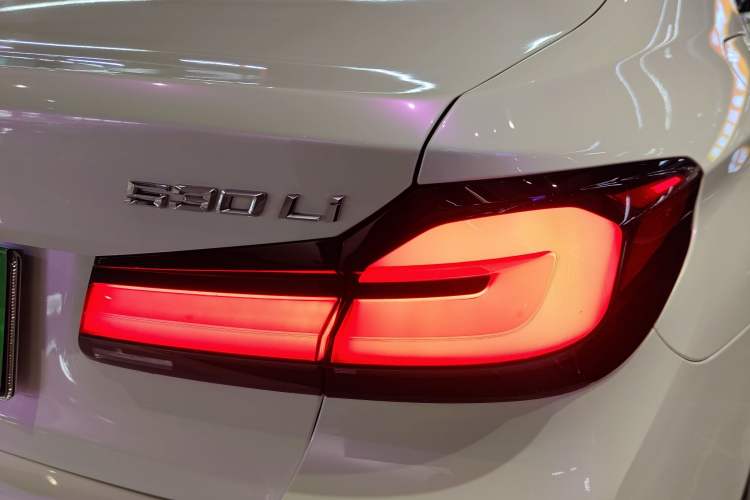 Used BMW 5 Series 2021 530Li Luxury Edition Premium Package
