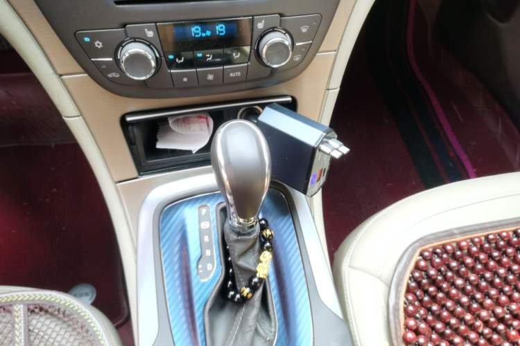 Used Buick Regal 2010 2.0L Expo Edition Gear Lever