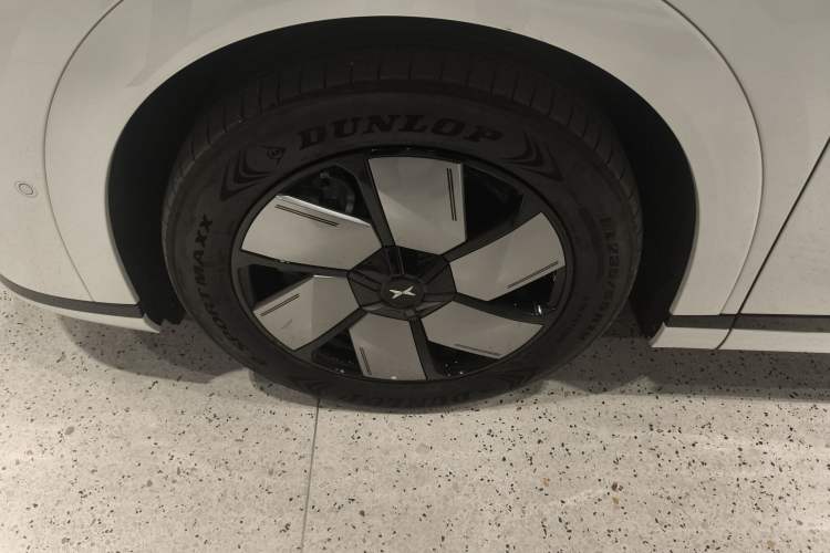 Used XPeng X9 2024 610 Long-Range Pro
