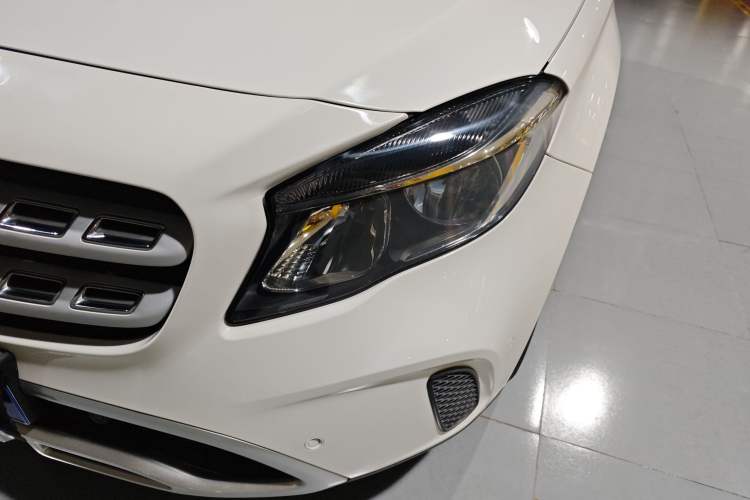 Used Mercedes-Benz GLA 2017 GLA 200 Sport Edition Left Front Headlight