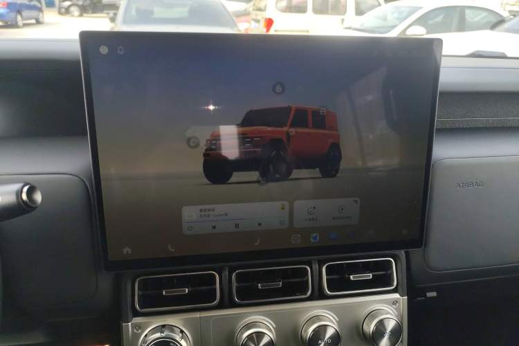 Used iCAR V23 2026 Model V23S 501 Four-Wheel Drive Peak Performance Edition Audio And AC Panel