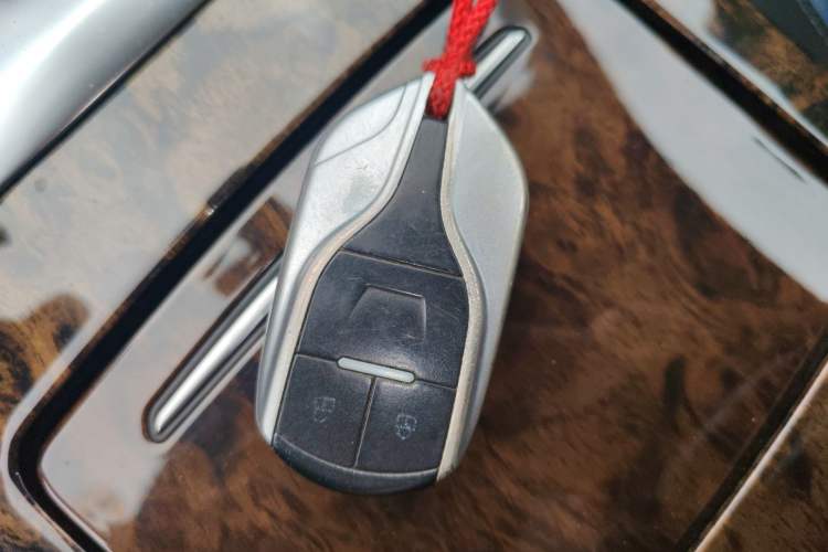 Used Hanteng X7 2016 2.0T DCT Yu Ma Edition Vehicle Key