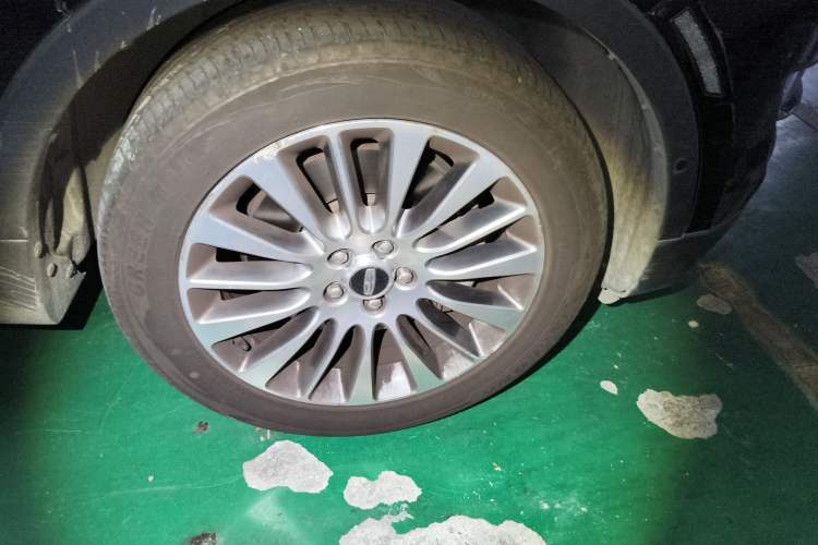 Used Lincoln MKC 2016 2.0T Four-Wheel Drive Luxury Edition
