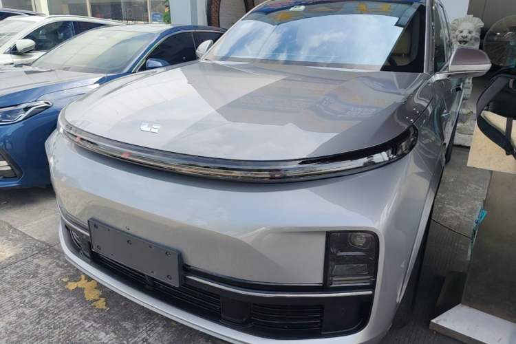 Used Li Auto L8 2023 Pro Model