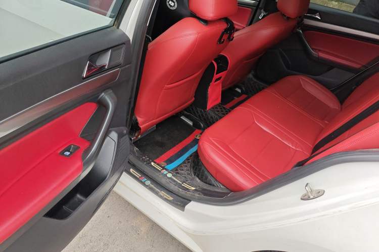 Used Volkswagen Lavida 2019 Lavida Start 1.5L Automatic Trendy Version China VI Standard
