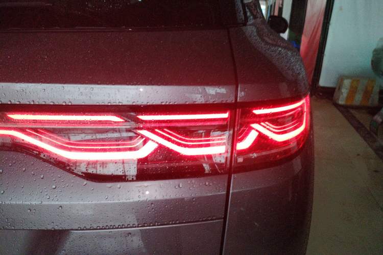 Used BYD Song L DM-i 2025 Intelligent Driving Version 160 km Beyond-Range Type Right Rear Taillight