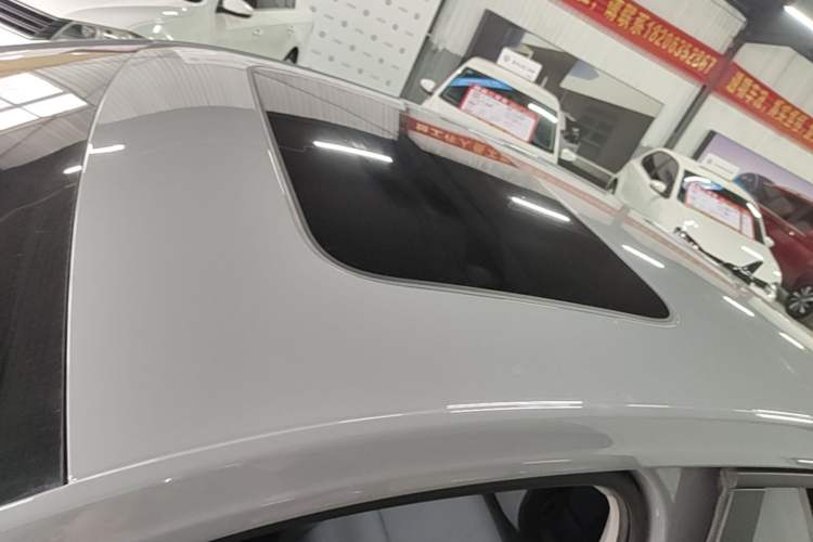 Used Volkswagen Lavida 2024 1.5L Automatic Starry Sky 5 Million Edition Roof