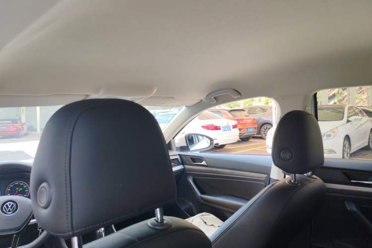 Used Volkswagen Lavida 2022 1.5L Automatic Fashion Edition
