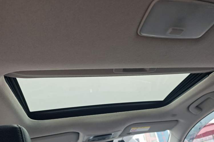 Used Toyota Corolla Cross 2023 2.0L Elite Edition Headliner