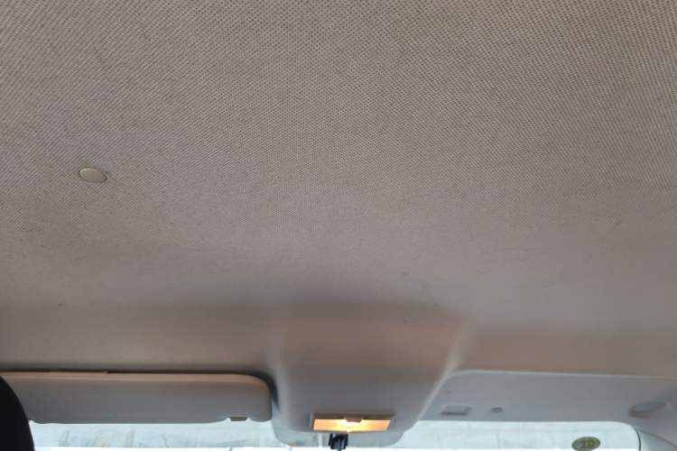 Used CHANGAN OSHAN X70A 2019 1.5L Manual Basic Version China VI Standard